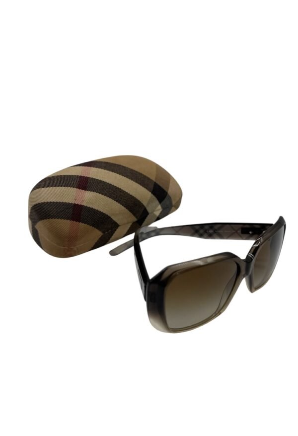 BURRBERRY - CHECK SQUERE SUNGLASSES